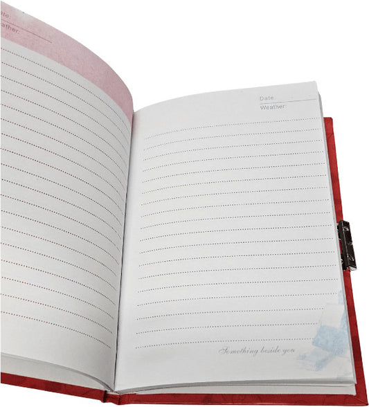 Love napló kulccsal, 13x19cm, vonalas