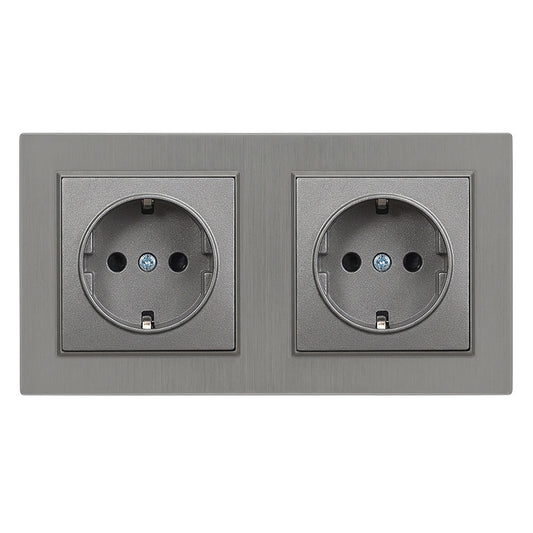 Nova kettős dugalj szürke szálcsiszolt kerettel