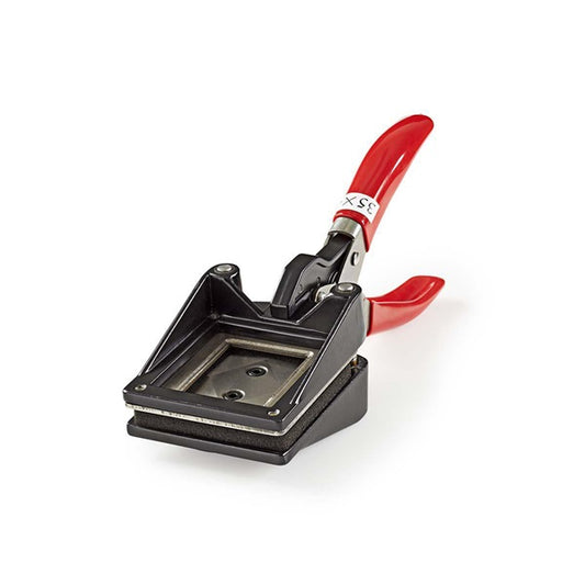 NEDIS SHRE110BKA4 igazolványkép vágó, vágási méret 35 x 45 mm, fekete / piros súly: 510 gramm