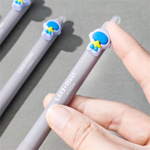 Zselés toll Lazy Stars 0,5 mm radírozható űrhajós fekete betéttel