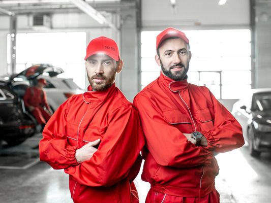 Sixtol LED siltes sapka B-CAP 25lm lámpával, újratölthető, USB, piros