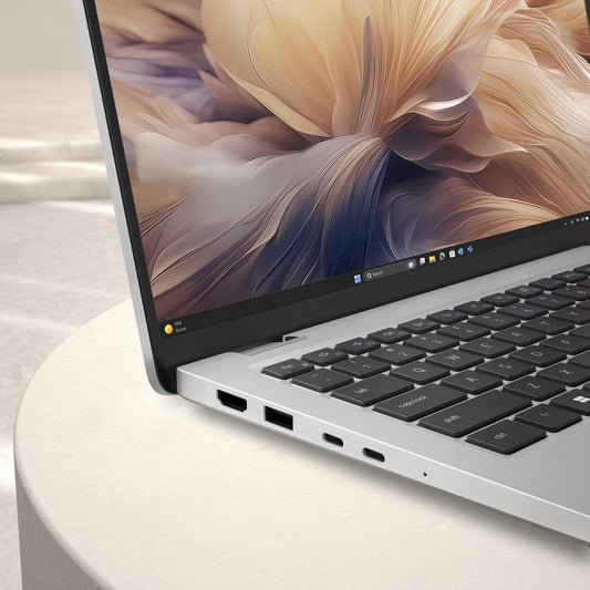 Dell Pro 14 Plus PB14250 notebook FHD+ Cu5 235U 4.9GHz 16GB 512GB UHD Linux