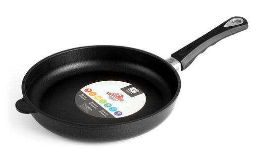 G21 Prime serpenyő fedéllel, 28 cm