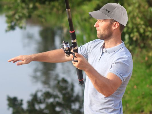 Sixtol LED siltes sapka B-CAP 25lm lámpával, újratölthető, USB szürke