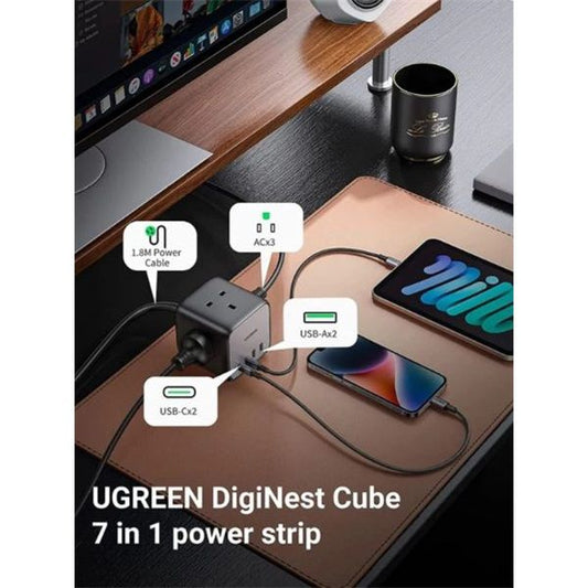 UGREEN PowerCube 7 az 1-ben hálózati elosztó, 65W, DigiNest Cube, 2x USB-C, 2x USB-A, 3x SCHUKO, 1,8m, fekete